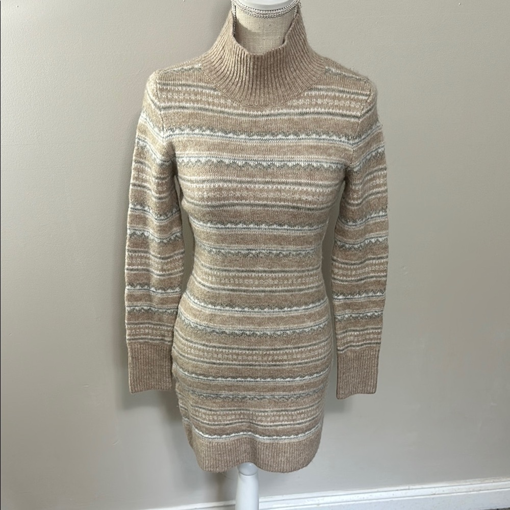 Abercrombie & Fitch‎ Tan and Cream Long Sleeve Dress